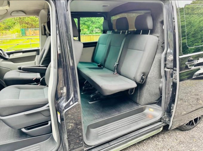 2025 Volkswagen Transporter