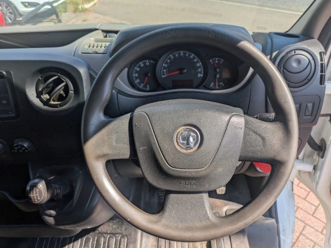 2025 Vauxhall Movano