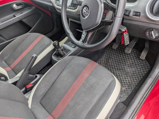 2025 Volkswagen Up!