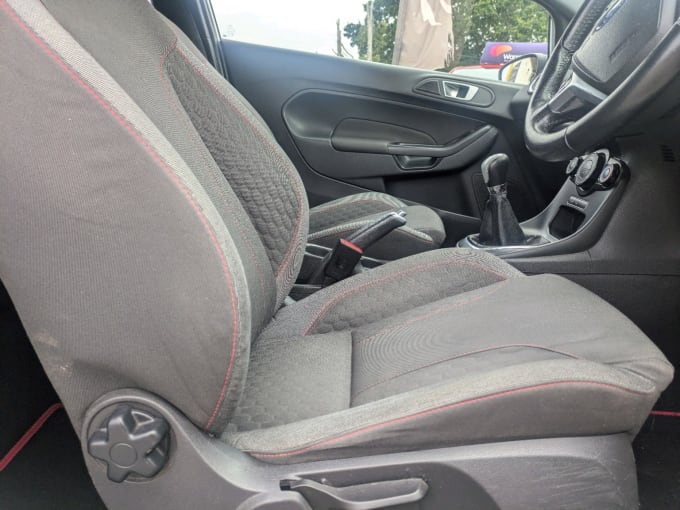 2025 Ford Fiesta