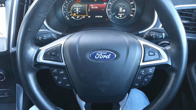 2017 Ford Galaxy