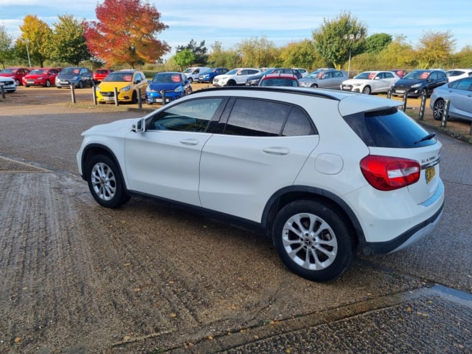 2025 Mercedes-benz Gla