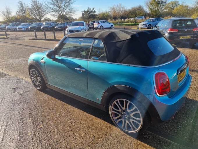 2025 Mini Convertible