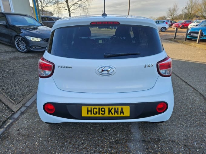 2025 Hyundai I10