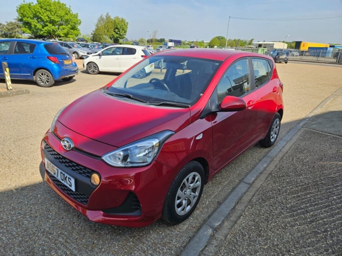 2025 Hyundai I10
