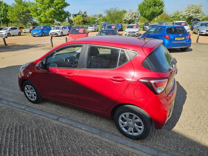 2025 Hyundai I10