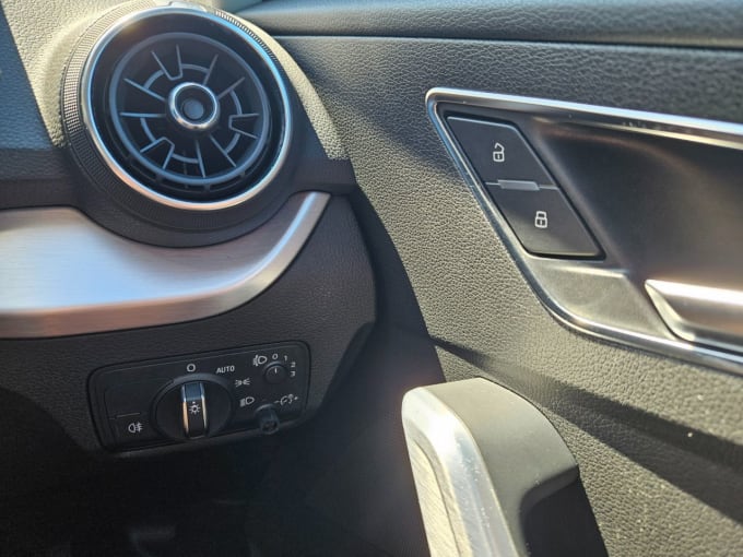 2017 Audi Q2