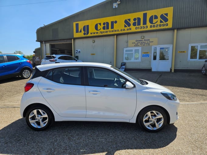 2025 Hyundai I10