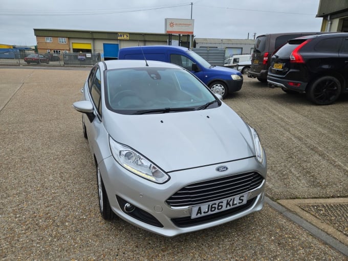 2025 Ford Fiesta