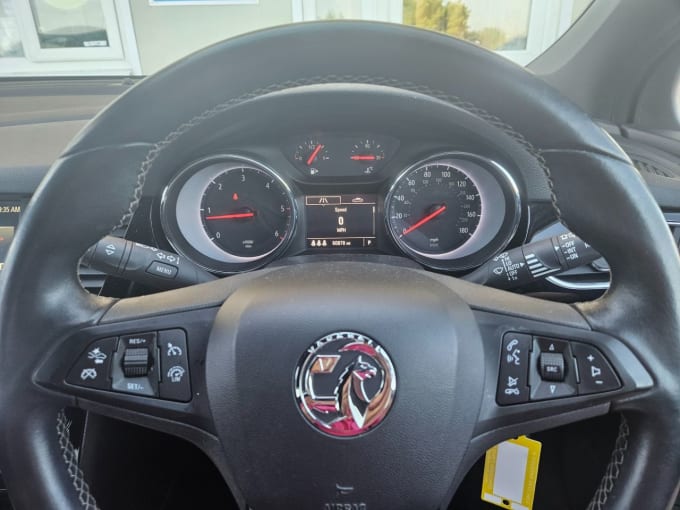 2025 Vauxhall Astra