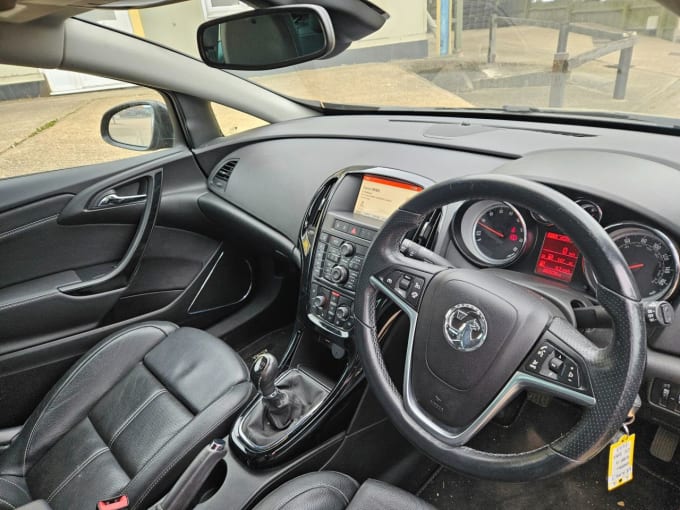 2025 Vauxhall Astra Gtc