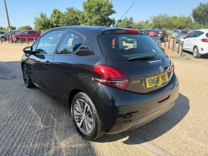 2025 Peugeot 208