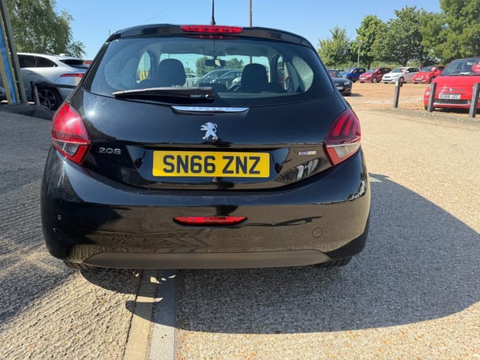 2025 Peugeot 208