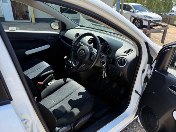 2025 Mazda Mazda2