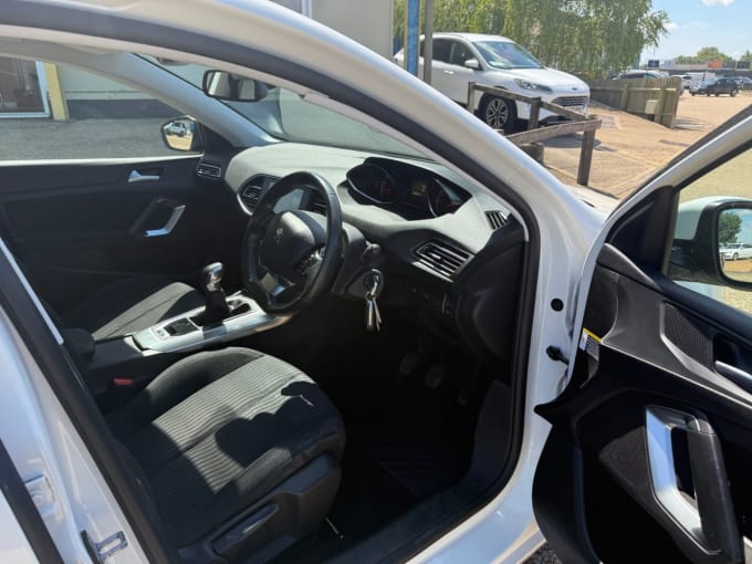 2025 Peugeot 308