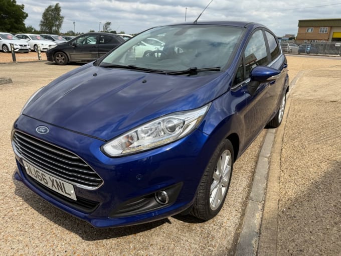 2025 Ford Fiesta