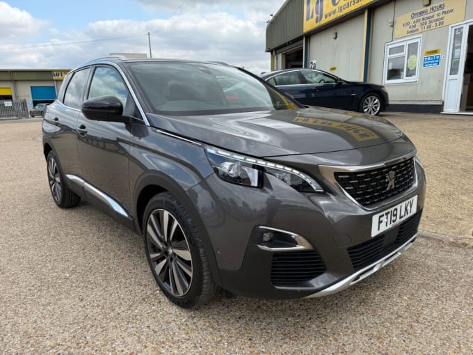 2025 Peugeot 3008