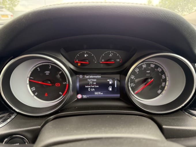 2025 Vauxhall Insignia
