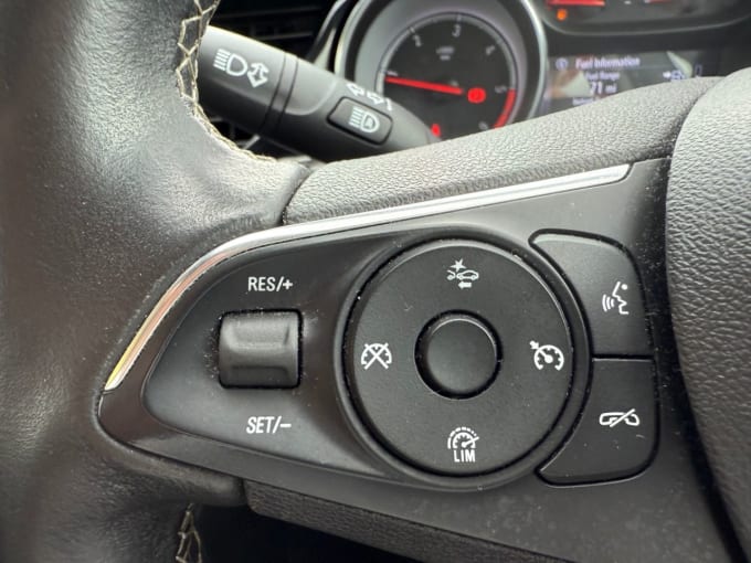 2025 Vauxhall Insignia