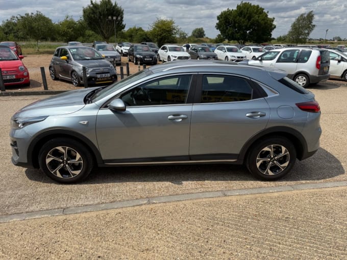 2025 Kia Xceed