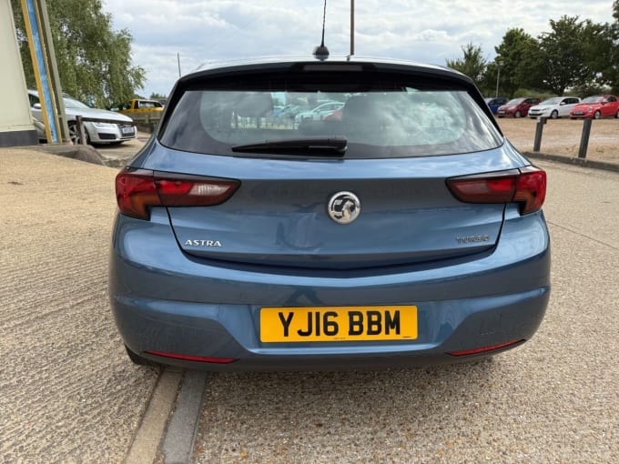 2025 Vauxhall Astra