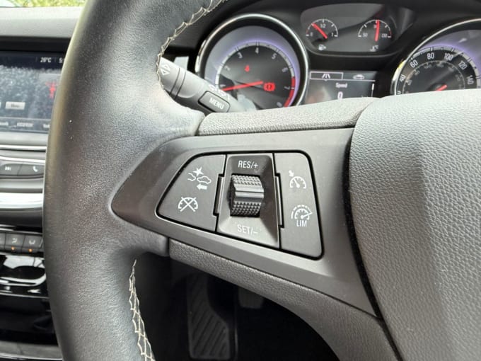 2025 Vauxhall Astra