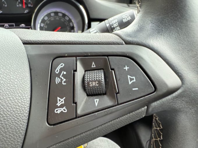 2025 Vauxhall Astra