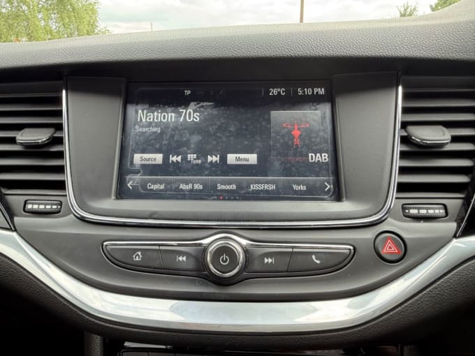 2025 Vauxhall Astra