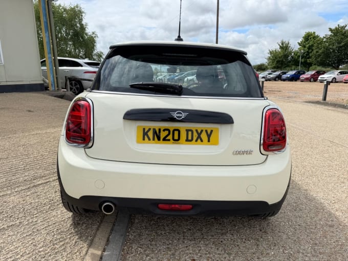 2025 Mini Hatch