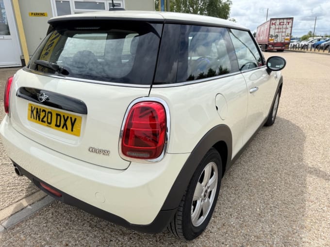 2025 Mini Hatch