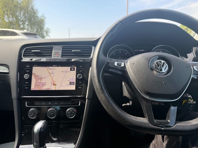 2025 Volkswagen Golf