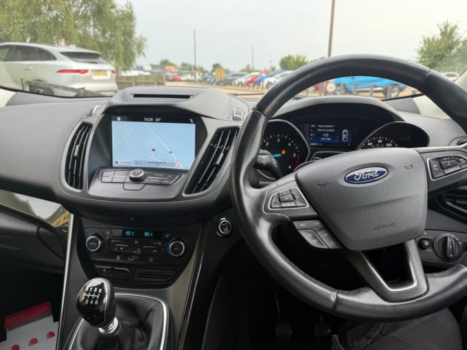 2025 Ford Kuga