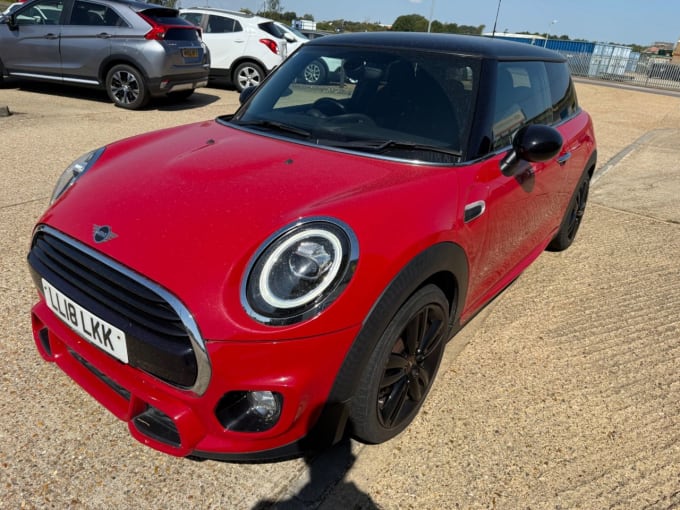 2025 Mini Hatch