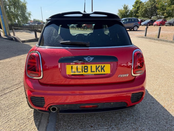 2025 Mini Hatch