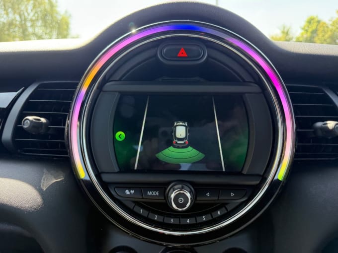 2025 Mini Hatch