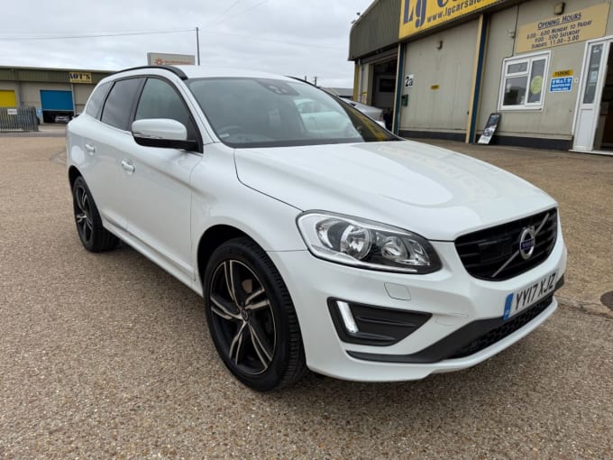 2025 Volvo Xc60