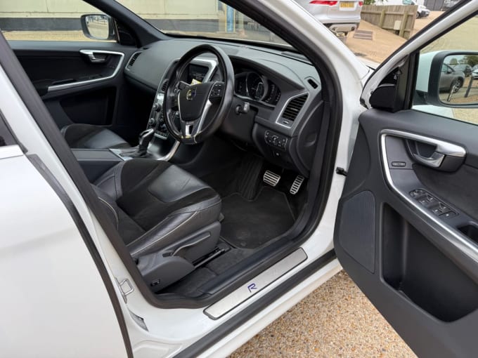2025 Volvo Xc60