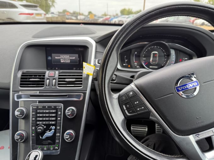 2025 Volvo Xc60