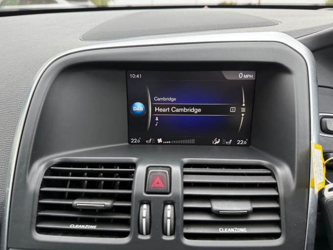2025 Volvo Xc60