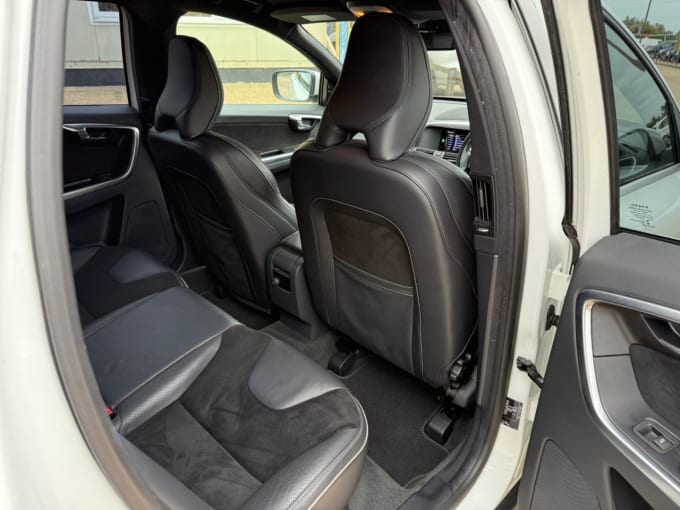 2025 Volvo Xc60