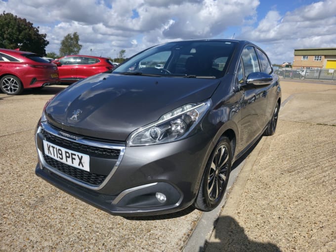 2025 Peugeot 208