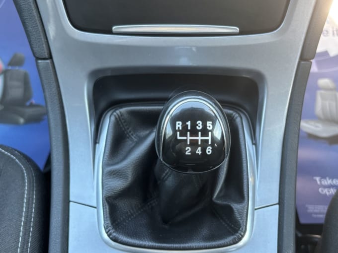 2025 Ford Mondeo