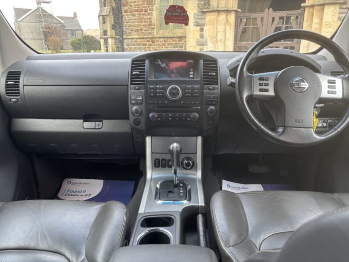 2025 Nissan Navara