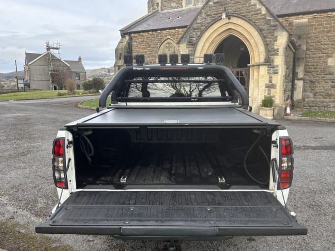 2025 Nissan Navara