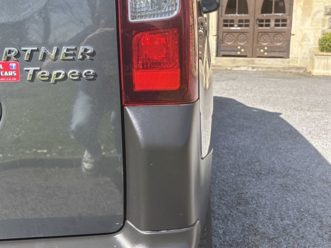 2025 Peugeot Partner Tepee