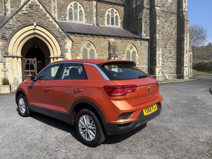 2025 Volkswagen T-roc