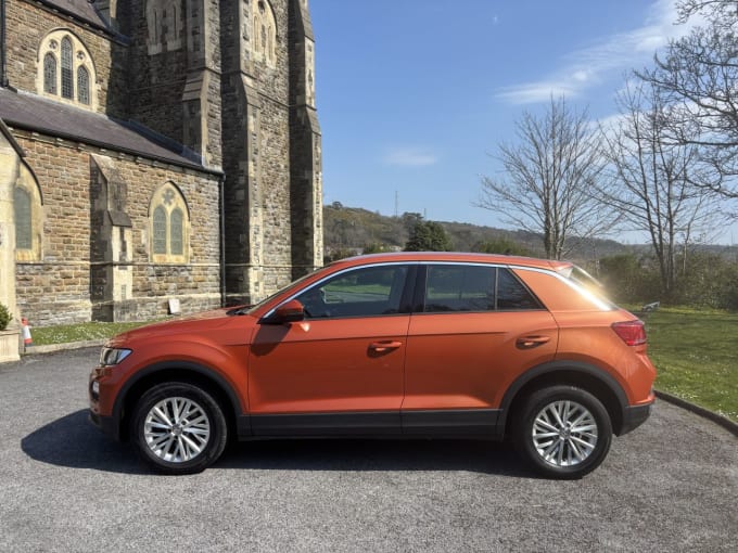 2025 Volkswagen T-roc
