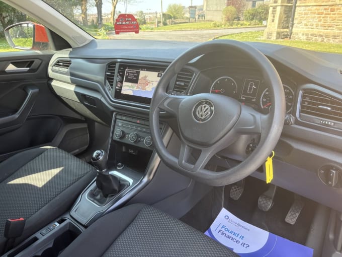 2025 Volkswagen T-roc