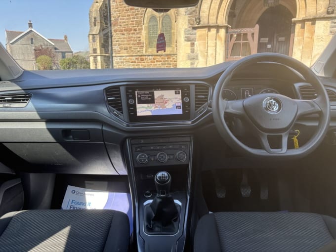 2025 Volkswagen T-roc