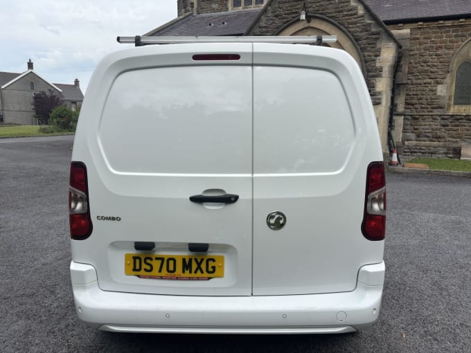 2025 Vauxhall Combo